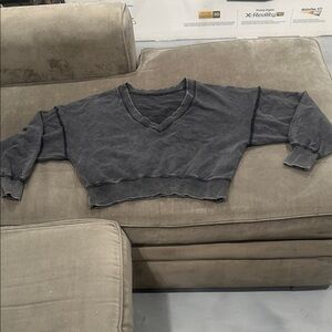 V neck sweatshirt